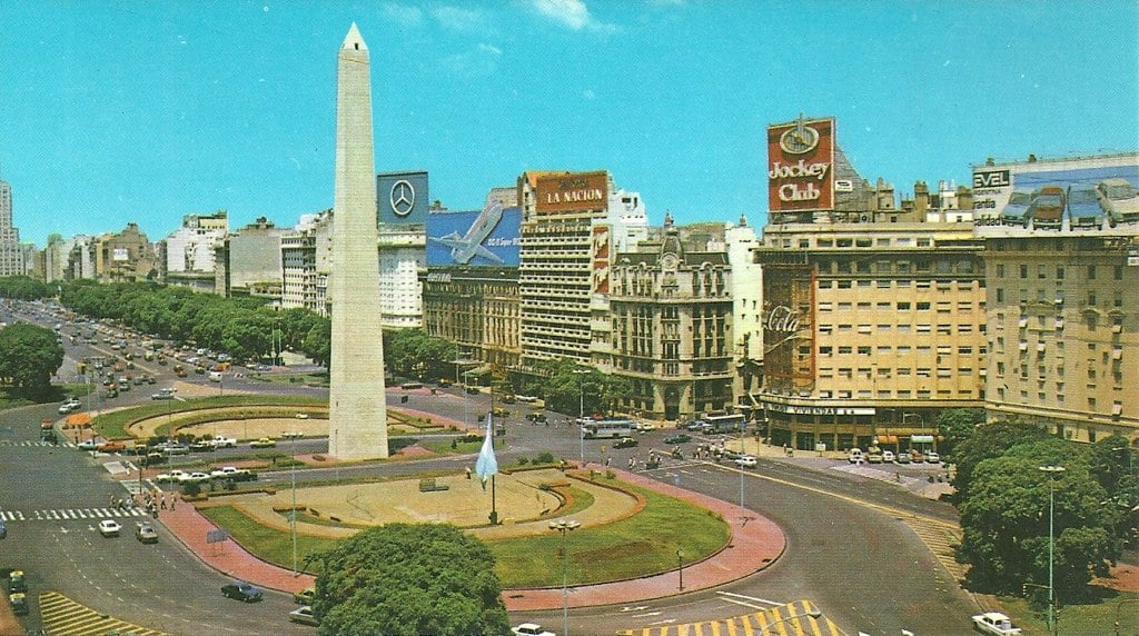 Buenos Aires' Avenida 9 de Julio