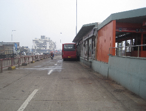 Surat BRT - passing lane