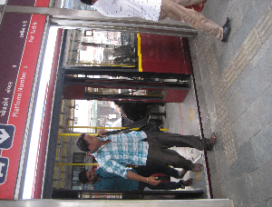 Surat BRT - level boarding -alighting