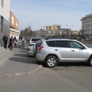 Parking near government buildings_UB_April2011_MK