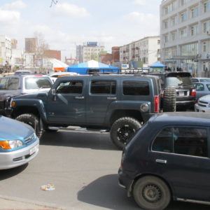 Traffic jam near pedestrian street where place of parking is unclear_UB_April2011_MK