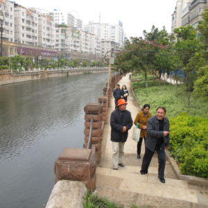 Promenade along the river_Kunming_March2011_MK