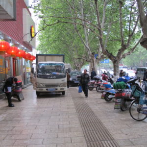 Goods delivery blocks pedestrian path_Kunming_March2011_MK