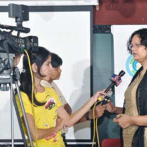 Media interaction with speakers at OCO press conference