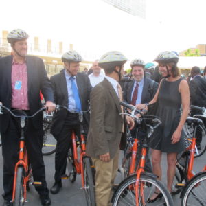 JSK with other SLoCaT cyclists at UN