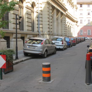 Bollard on Limited Access Street_Budapest_Sept2011_MK